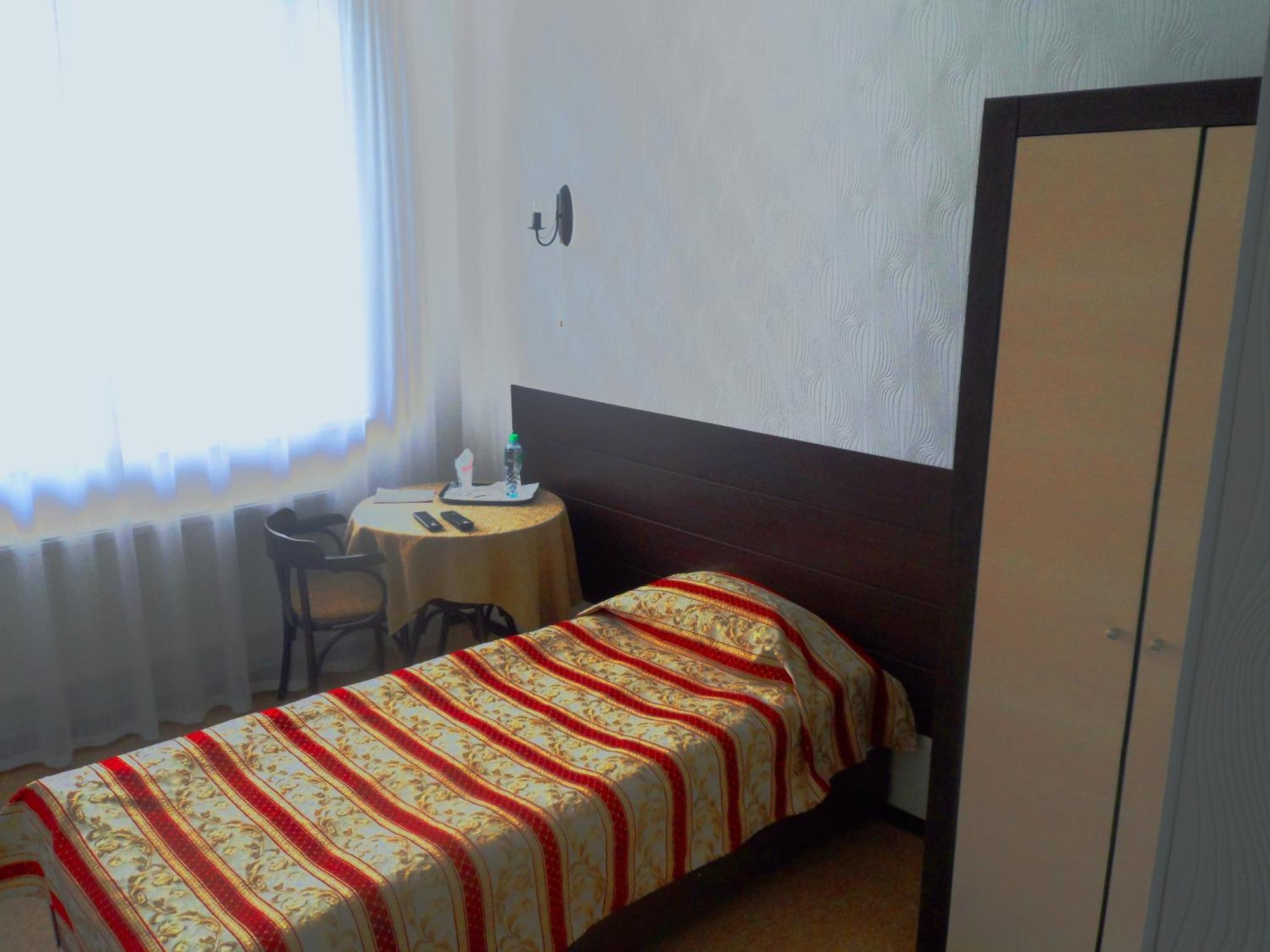 Florentina Hotel Edinet Eksteriør billede